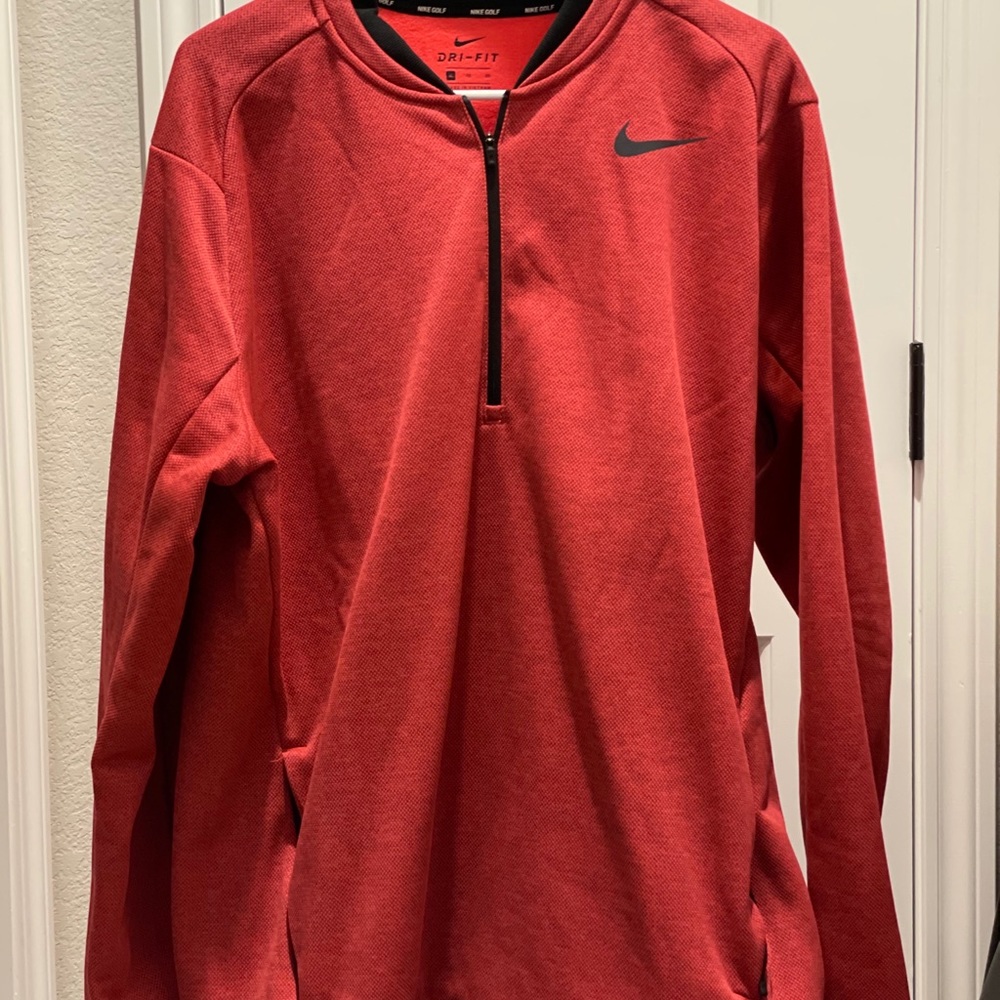 Nike Dri-Fit Long Sleeve Pull Over